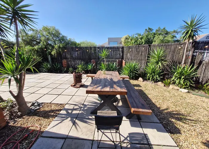Apartment With Garden