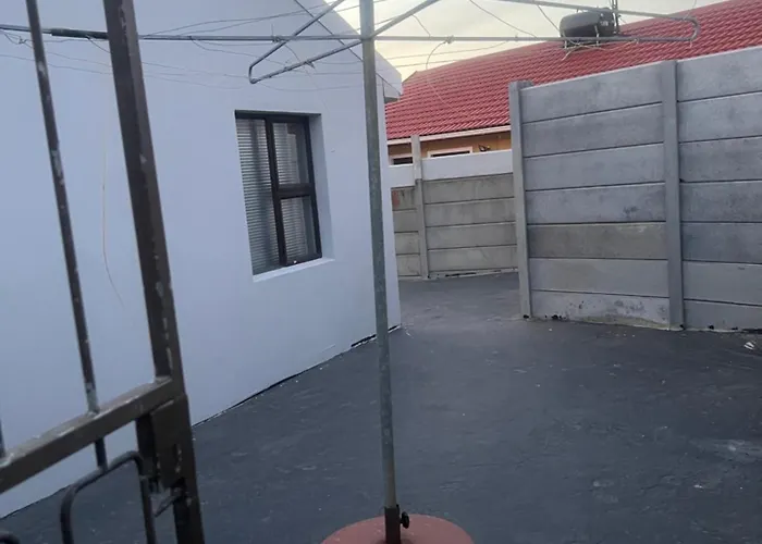Oryx Guest House