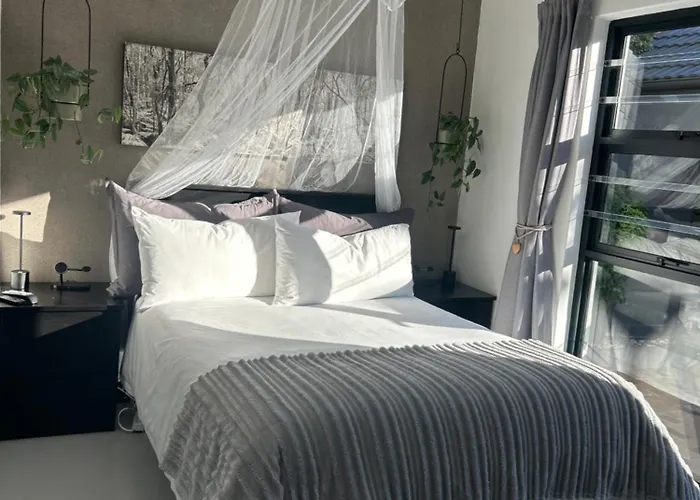 Green Oasis In Blouberg Hot Tub Kids Paradise