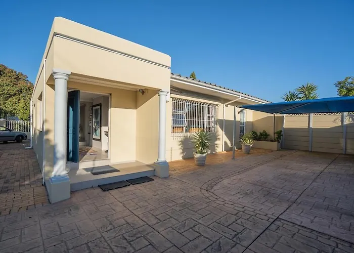 Briza Holiday Home - A Perfect Family Getaway
